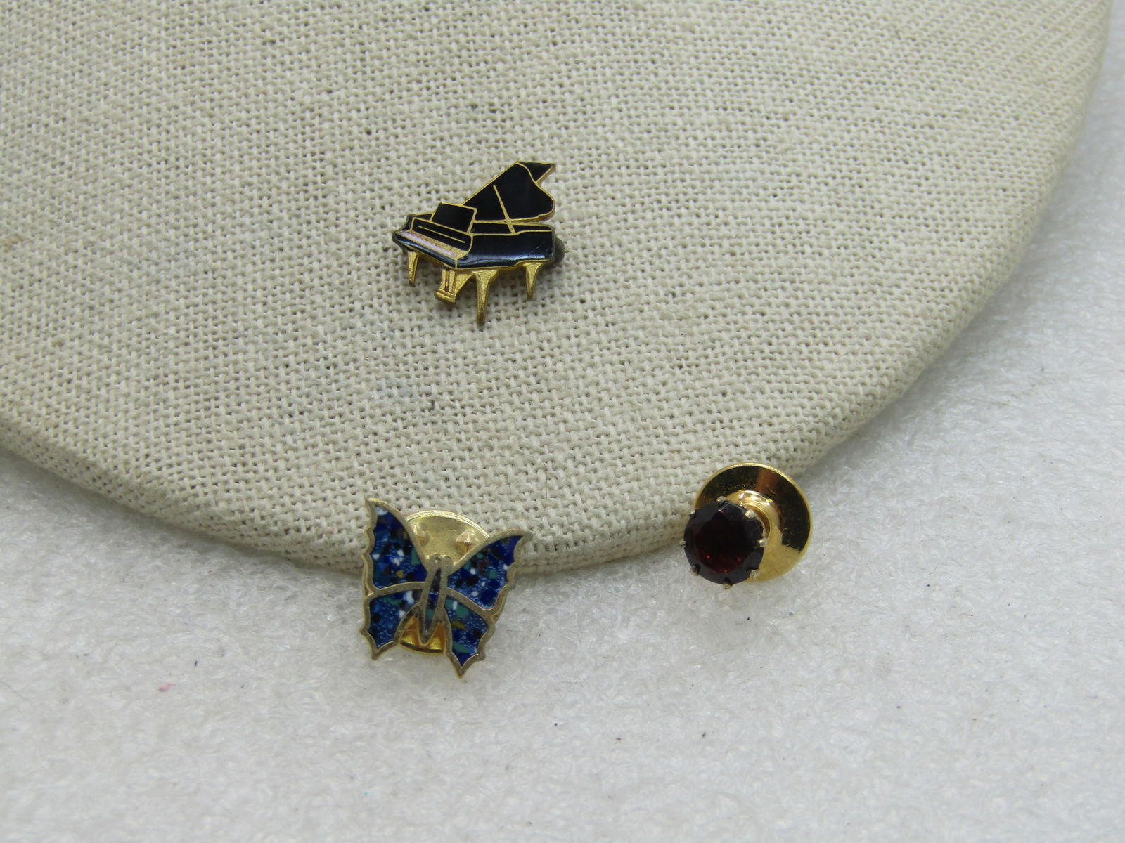 3 Pins/Tacs, Inlaid Butterfly, Piano, Red Stud, Gold Tone, 1960's-1980's - 2