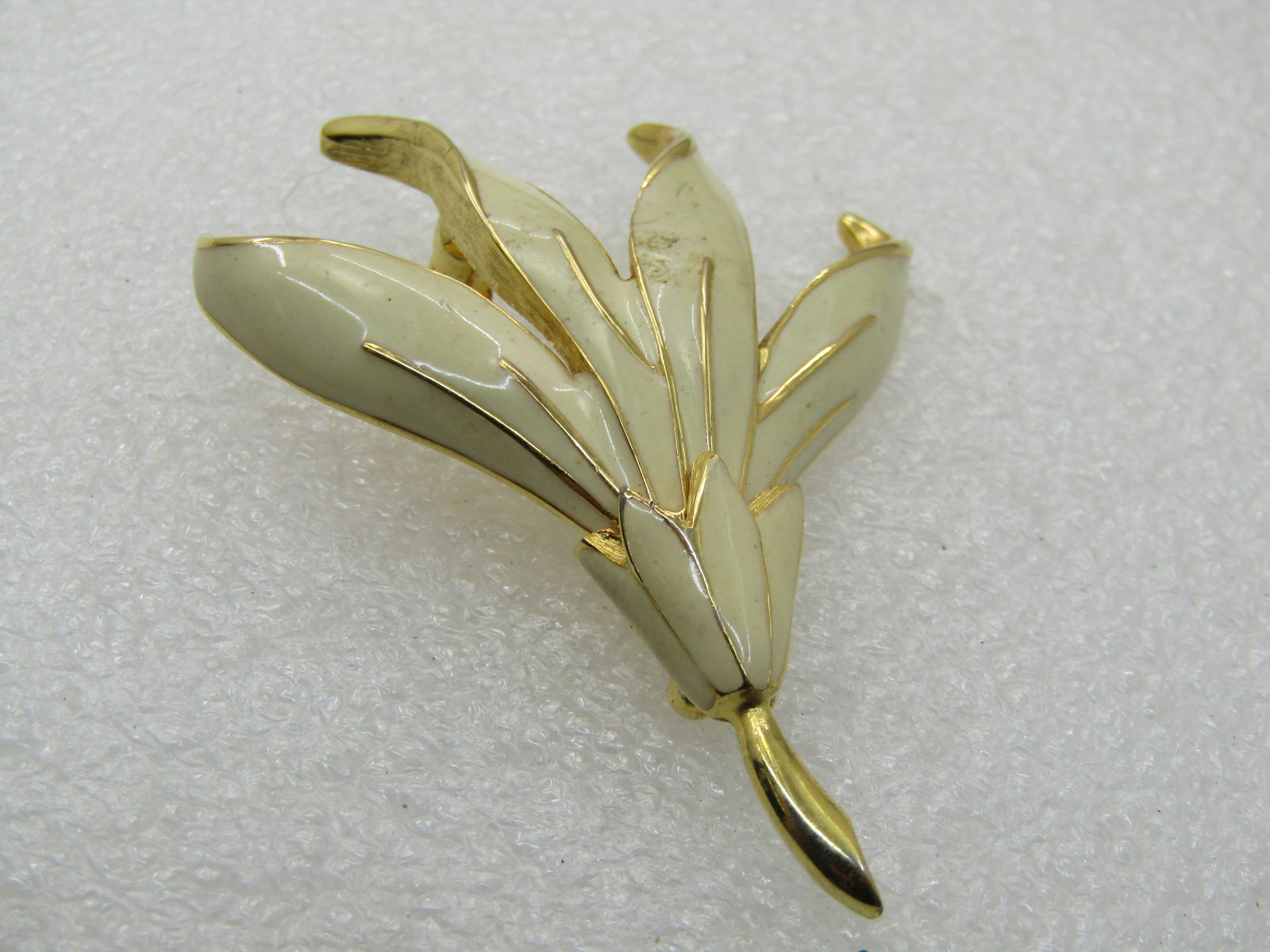Vintage Monet Leaf Cluster Brooch, Tan Enameled, 2" - 6