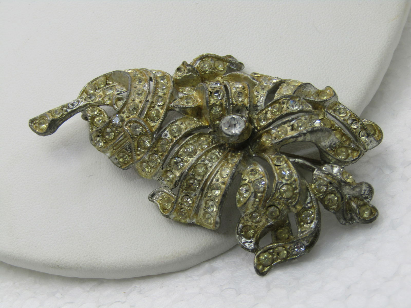 Vintage 1930's Art Deco Rhinestone Brooch, Pot Metal, 3" - 3