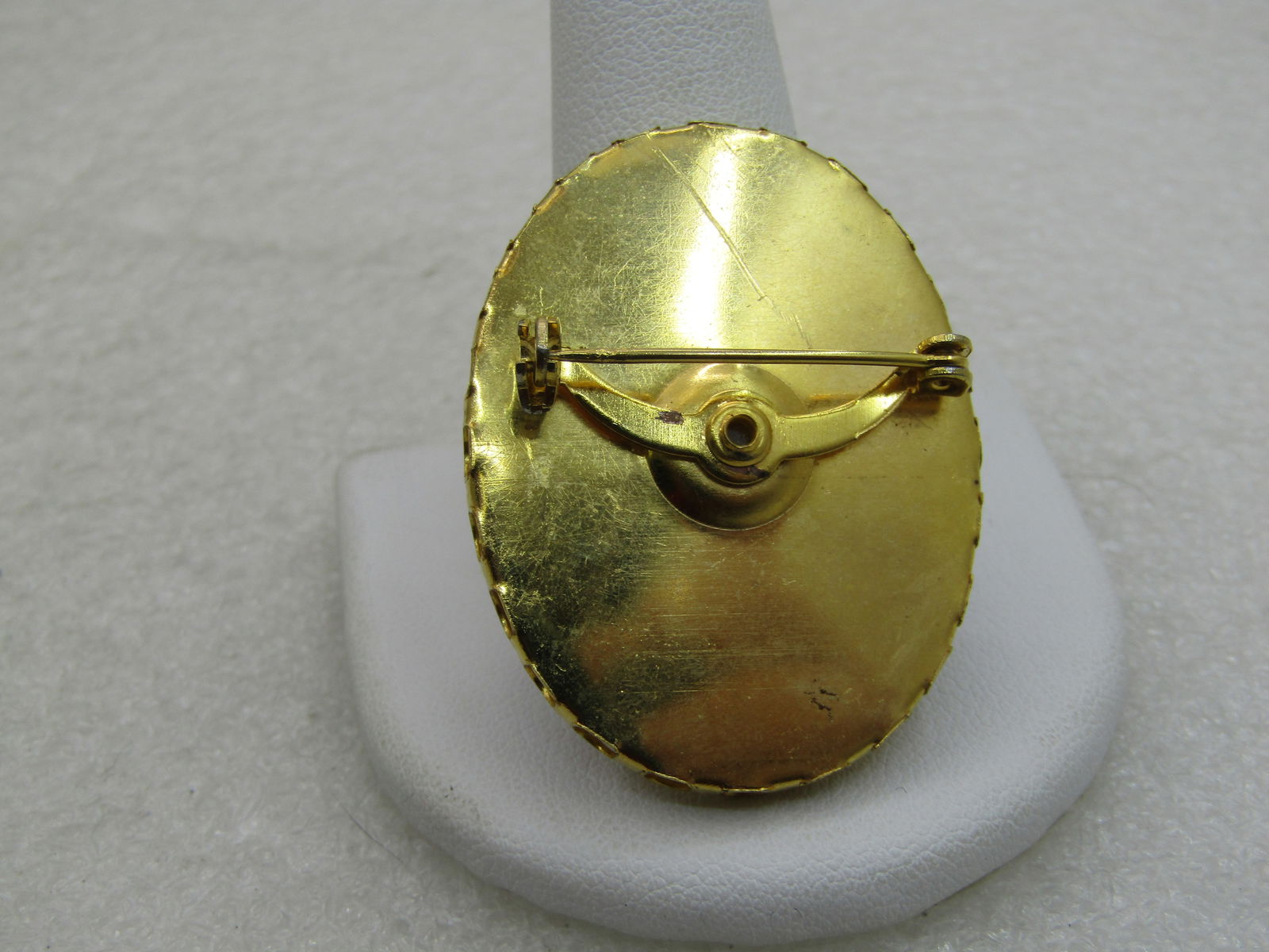 Vintage French Courting Cameo Brooch, 1.5" Tall, 1960's NL - 5