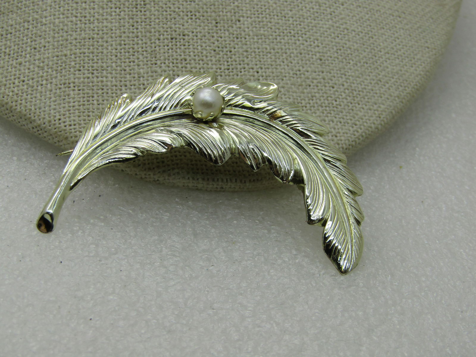 Vintage Leaf & Faux Pearl Brooch, 1960's, 2.5" - 2