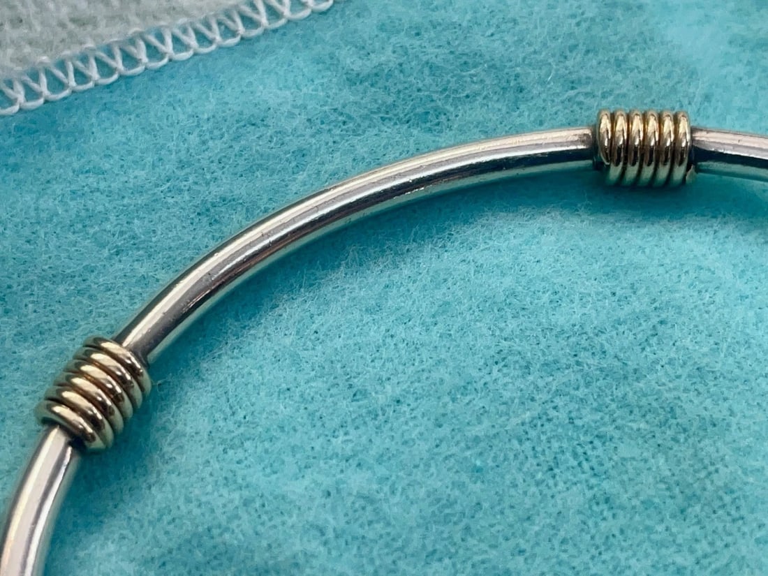 RICHARD JUDSON ZOLAN Original oil painting Figures Strolling at the Beach 1997 - 4