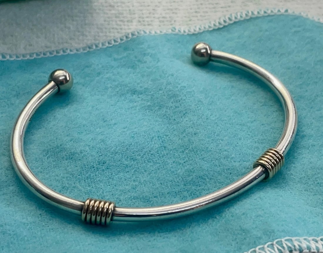 RICHARD JUDSON ZOLAN Original oil painting Figures Strolling at the Beach 1997 - 5