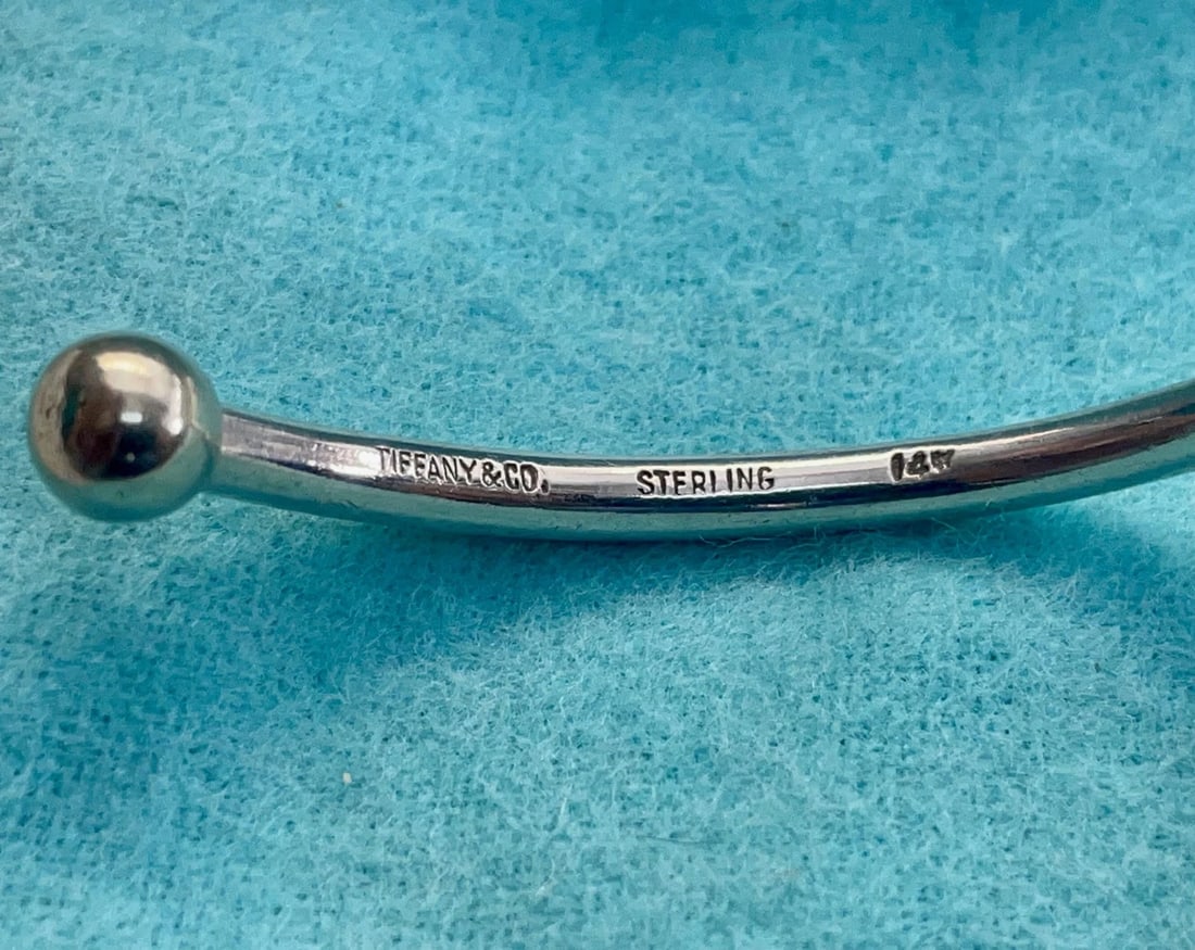 RICHARD JUDSON ZOLAN Original oil painting Figures Strolling at the Beach 1997 - 6