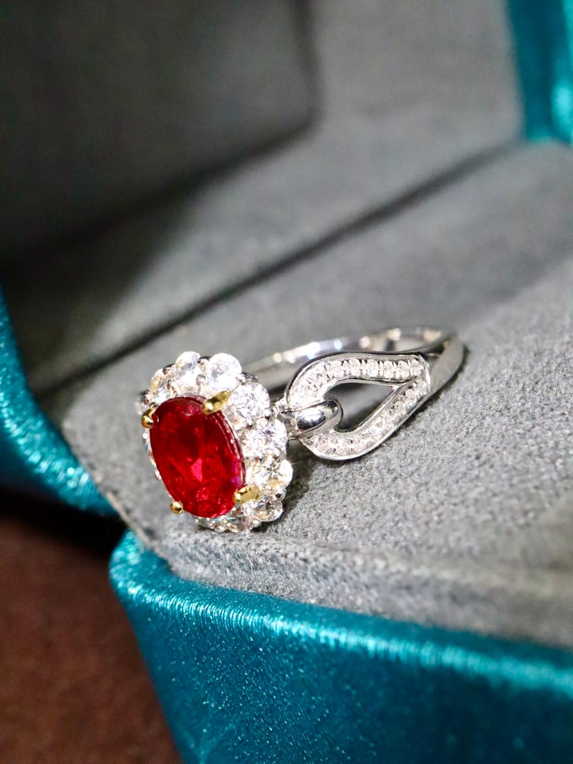 18K Gold Untreated Ruby Ring with 0.90ct Ruby, 0.128ct Diamonds, and 0.48ct White & Blue Sapphires - 2