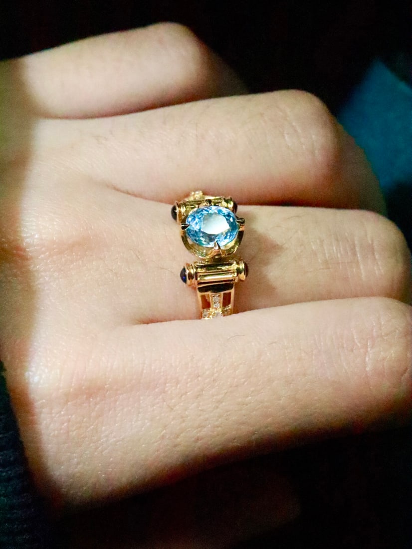 18K Gold Aquamarine Ring with 1.05ct Aquamarine, 0.062ct Diamonds, and 0.28ct Blue Sapphires - 2