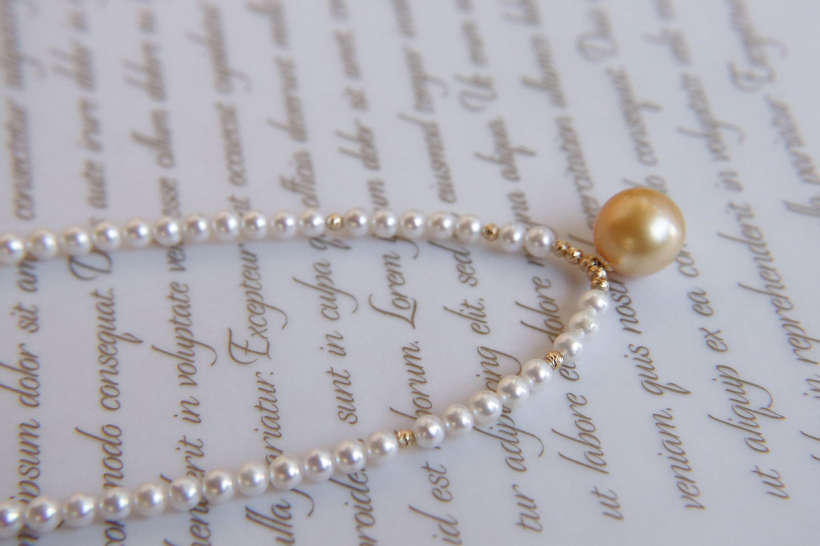 18K Gold Natural Aurora Freshwater Pearl Necklace with South Sea Golden Pearl Pendant - 6
