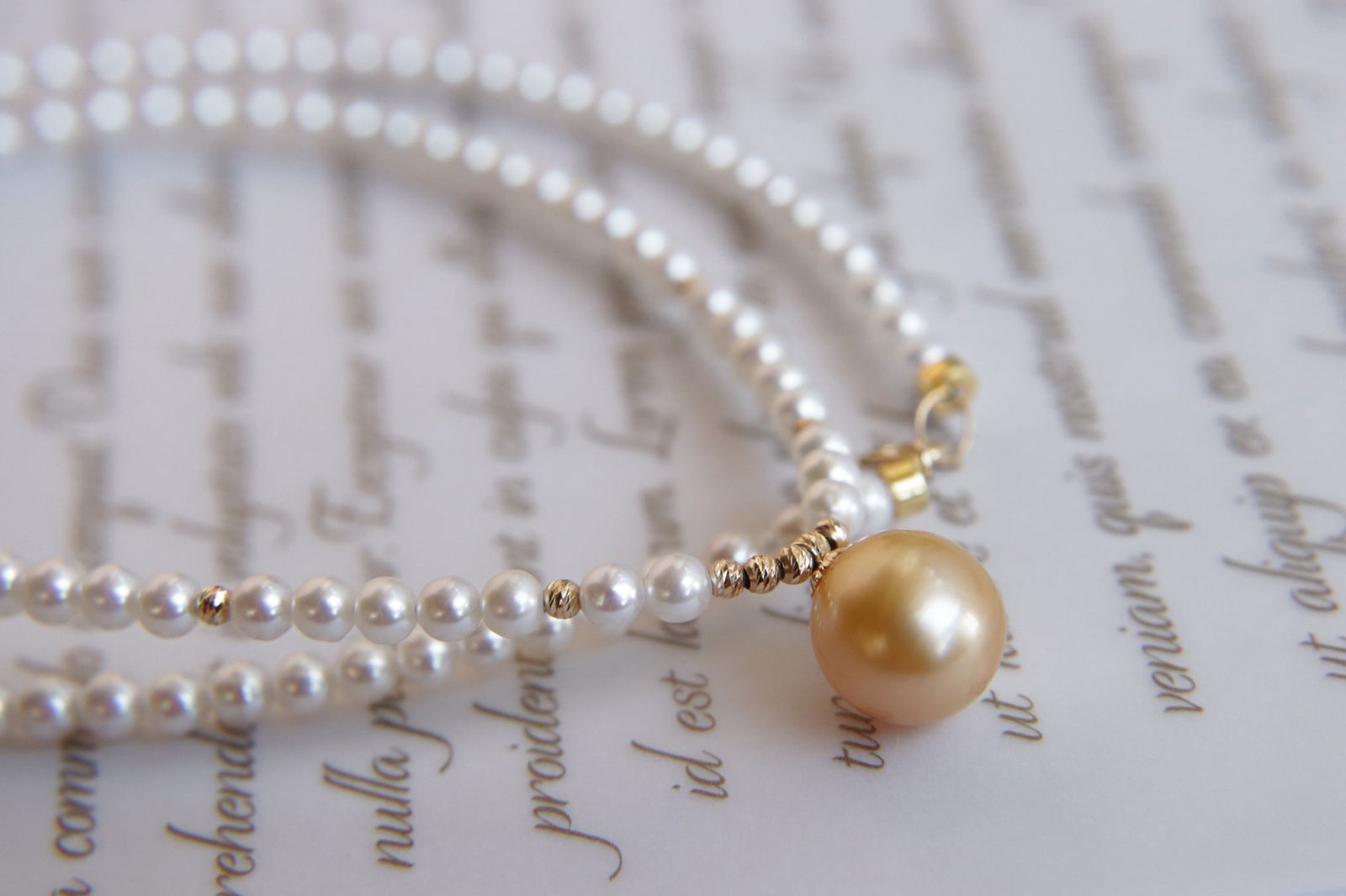 18K Gold Natural Aurora Freshwater Pearl Necklace with South Sea Golden Pearl Pendant - 7