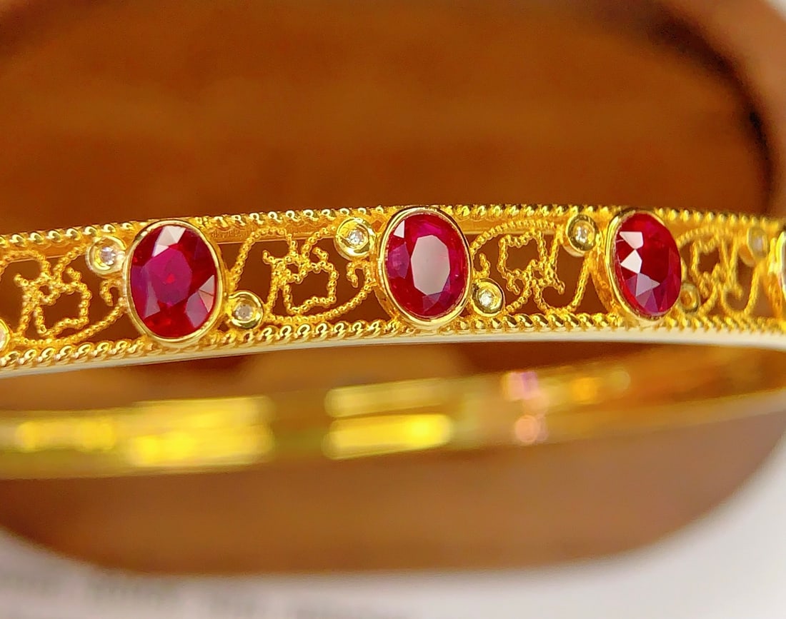 18K Gold Ruby Bracelet with Diamonds, Total 6.21g, 3ct Ruby - 4
