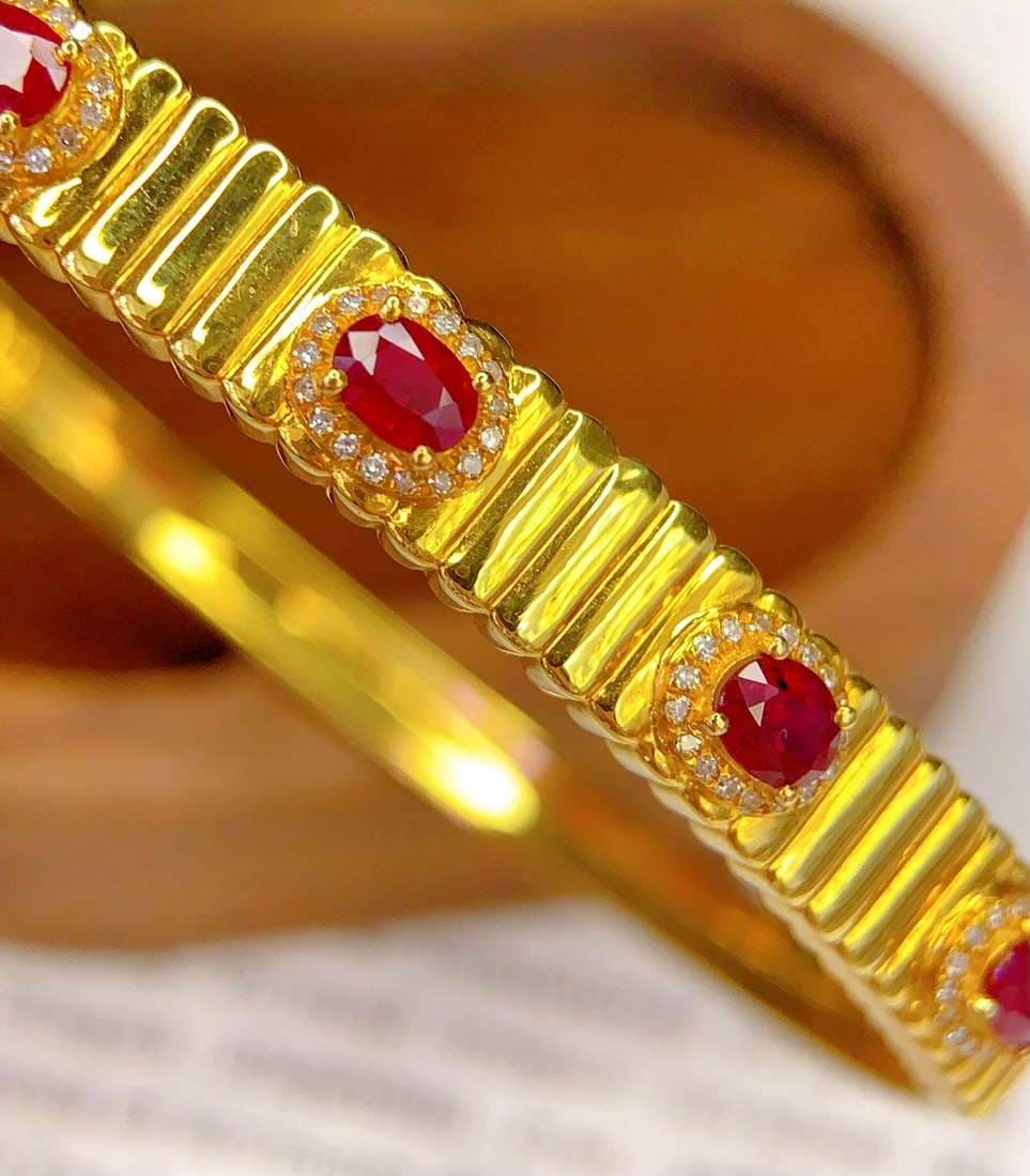 18K Gold Ruby Bracelet with Diamonds, Total 7.49g, 1.8ct Ruby - 5
