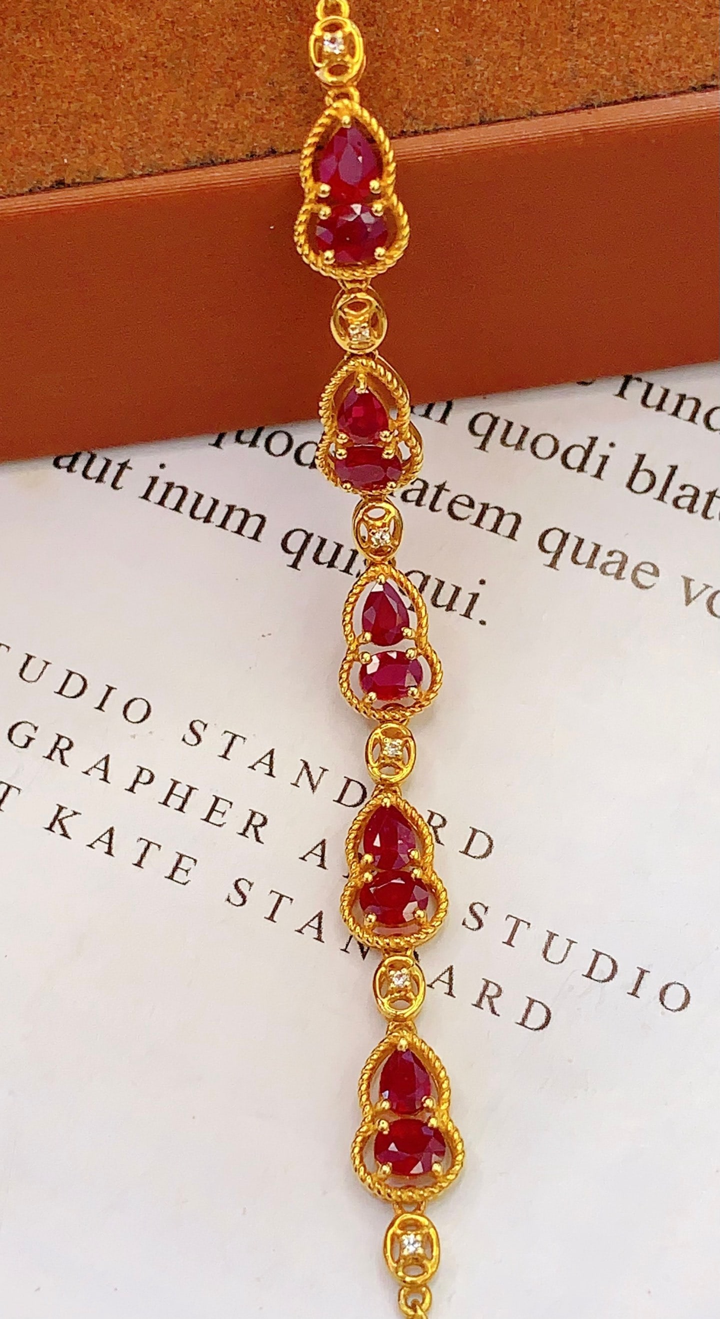 18K Gold Ruby Bracelet with Blue Sapphires, Total 3.74g, 4.86ct Ruby - 2