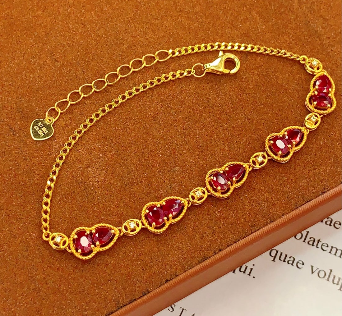 18K Gold Ruby Bracelet with Blue Sapphires, Total 3.74g, 4.86ct Ruby - 3
