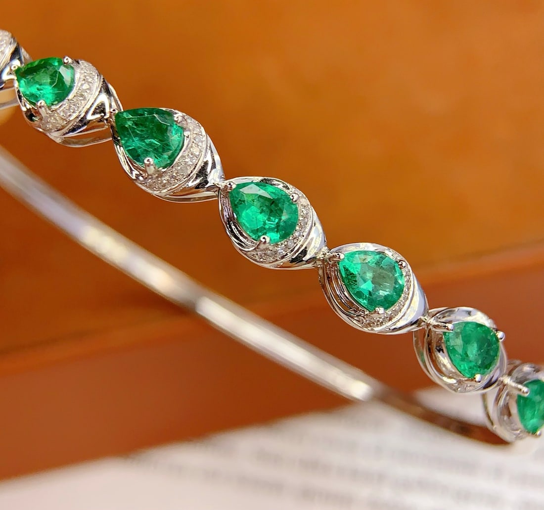 18K Gold Emerald Bracelet with Diamonds, Total 6.47g, 2.8ct Emerald - 5