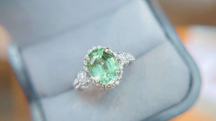 18K Gold Tourmaline Ring with Diamonds, Total 2.79g, 2.35ct Tourmaline - 2