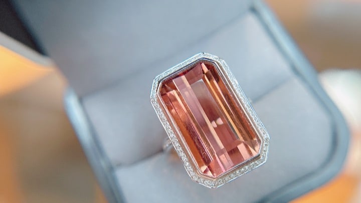 18K Gold Tourmaline Ring with Diamonds, Total 7.0g, 12.95ct Tourmaline - 4
