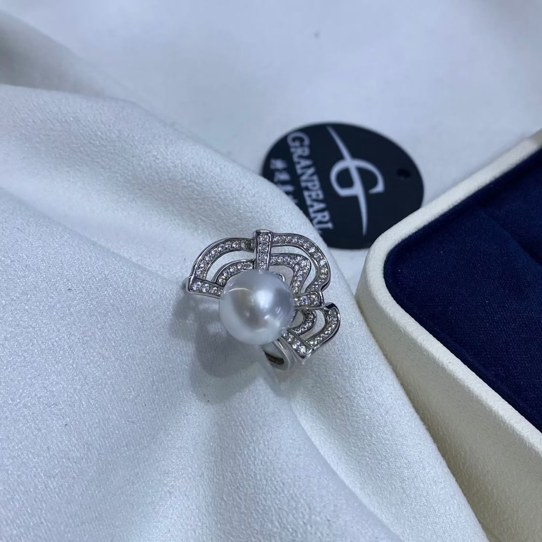 Sterling Silver Ring with 10-11mm Natural South Sea Pearl - 4