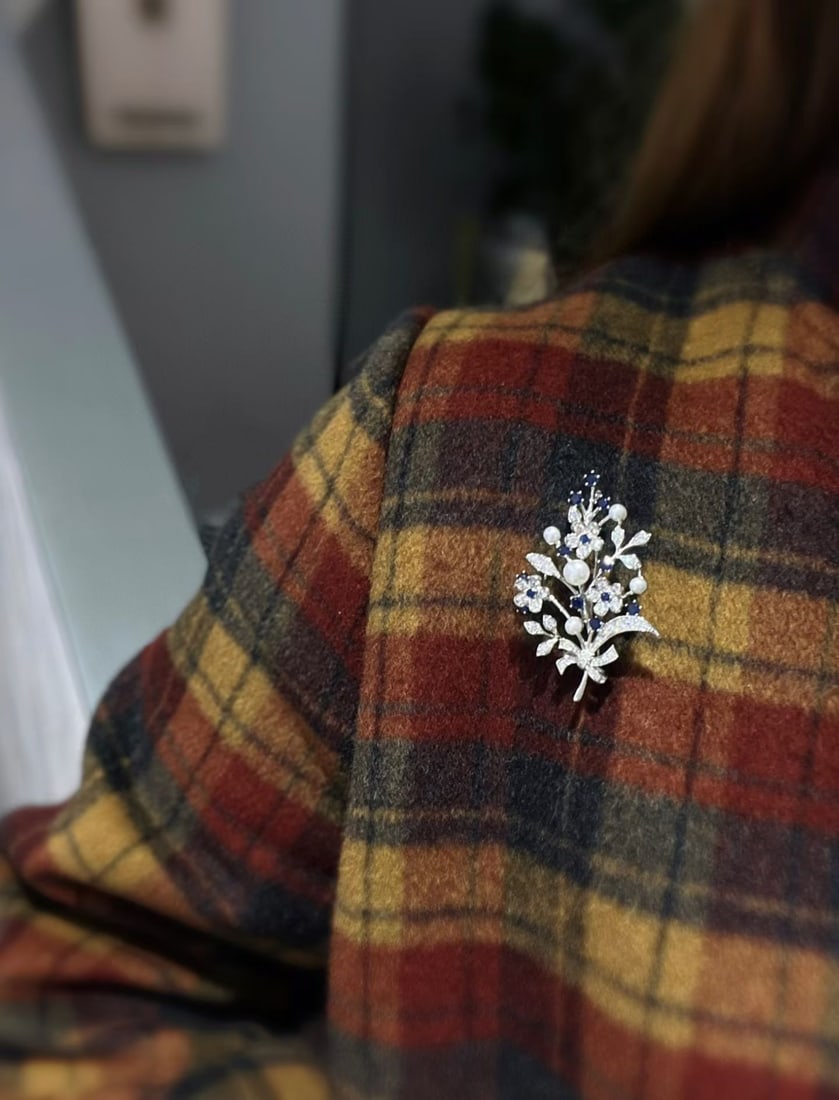 Bridal Bouquet Brooch with 3-6mm Natural Freshwater Pearls - 2