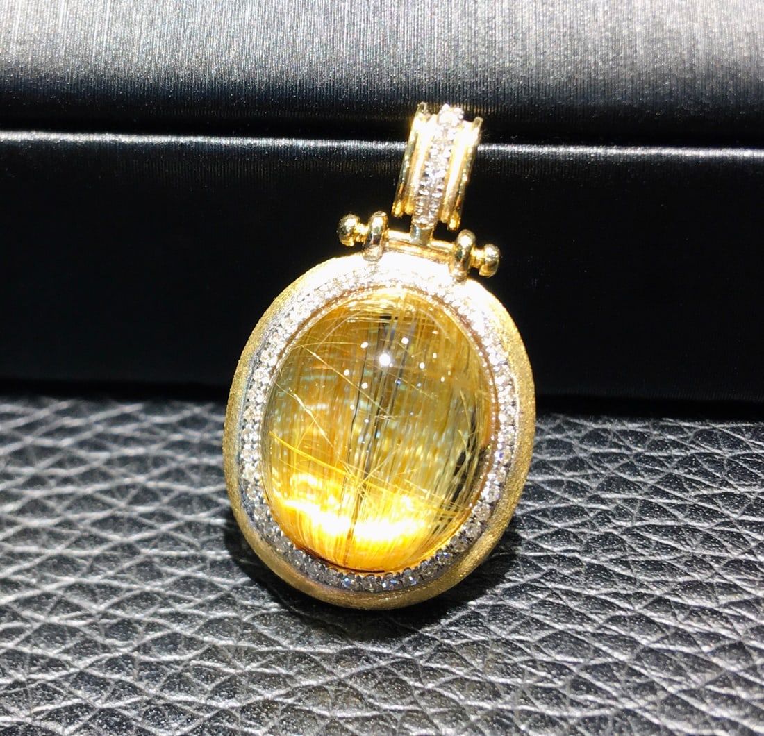 Natural Titanium Crystal Pendant with 18K Gold and Diamond Inlay, 24.7x14.8mm - 4