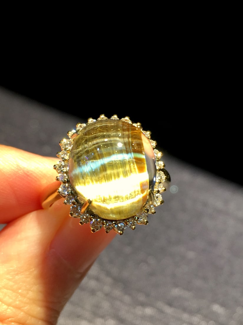 Natural Titanium Crystal Ring with 18K Gold and Diamond Inlay, 17x15mm - 4