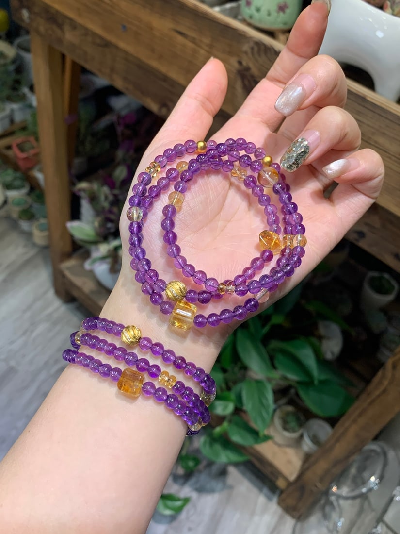 Natural Amethyst 5mm Triple-Strand Bracelet/Necklace, Two-Way Wear, with Yellow Quartz Accents: Title: Natural Amethyst 5mm Triple-Strand Bracelet/Necklace, Two-Way Wear, with Yellow Quartz Accents Description: Elegant triple-strand piece crafted from natural 5mm amethyst beads, near glass-like