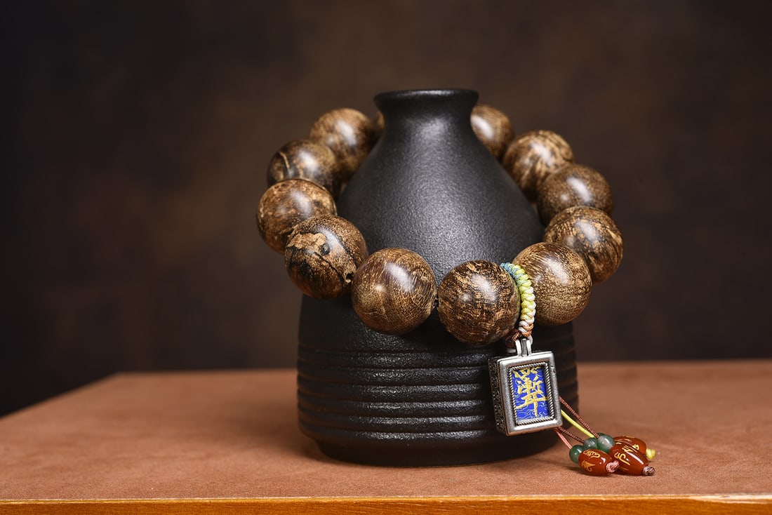 Natural Agarwood Bracelet, 20mm Beads, 63.23g - Wild Old-Stock Nine-Part Agarwood, Spiritual - 6