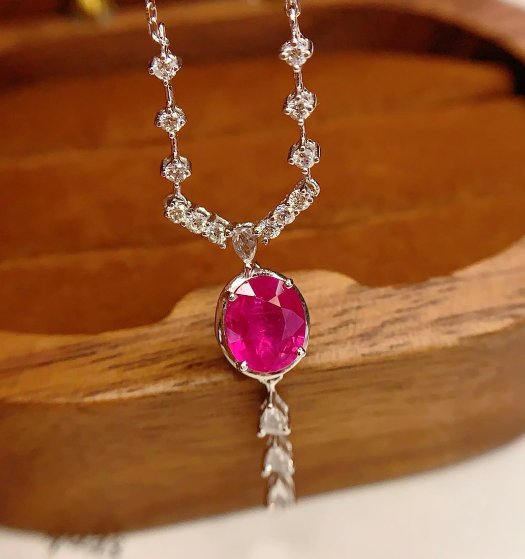 18K Gold Natural Ruby Necklace, Clavicle Length - 5