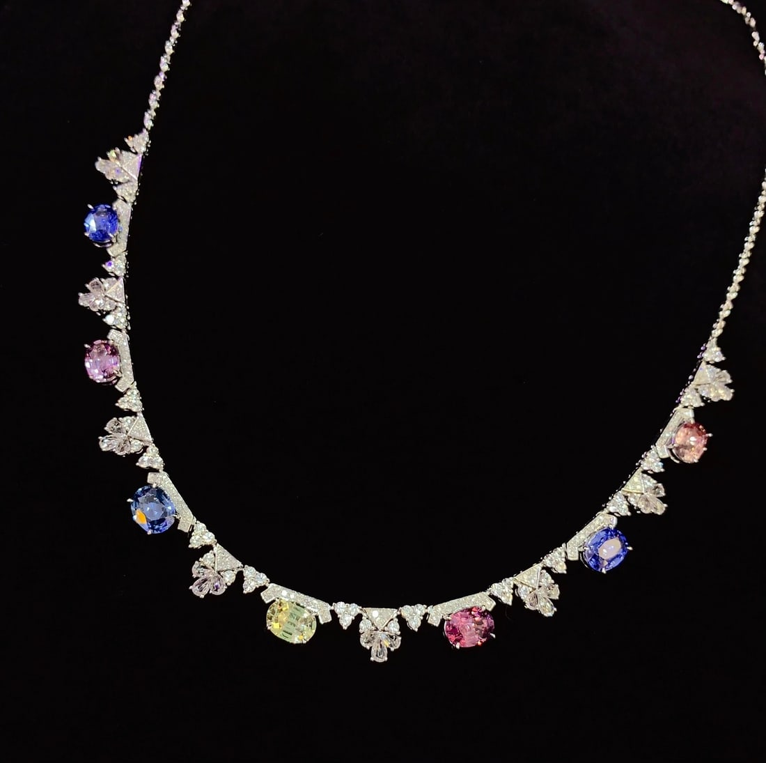 18K Gold Natural Untreated Fancy Sapphire Necklace with Diamonds and White Sapphires, 7.7ct, 18.01g (1 of 8)
