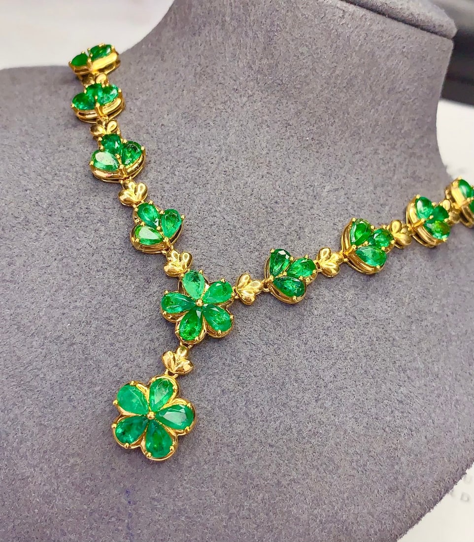 18K Gold Natural Emerald Necklace, 7.26ct, 11.07g - 2