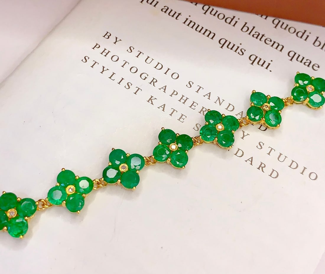 18K Gold Natural Emerald Bracelet with Diamonds, 8.8ct, 5.02g - 3