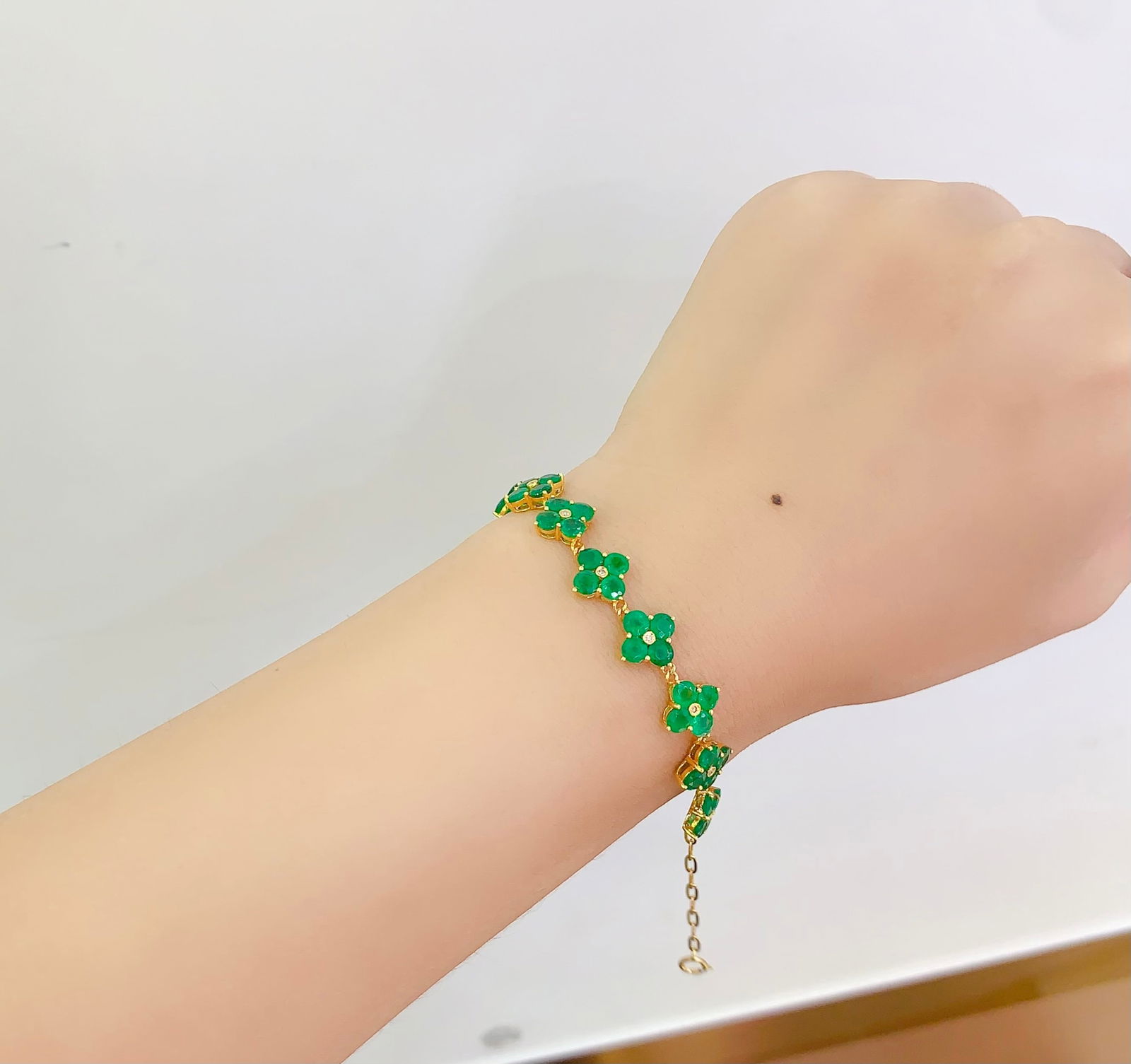 18K Gold Natural Emerald Bracelet with Diamonds, 8.8ct, 5.02g - 6