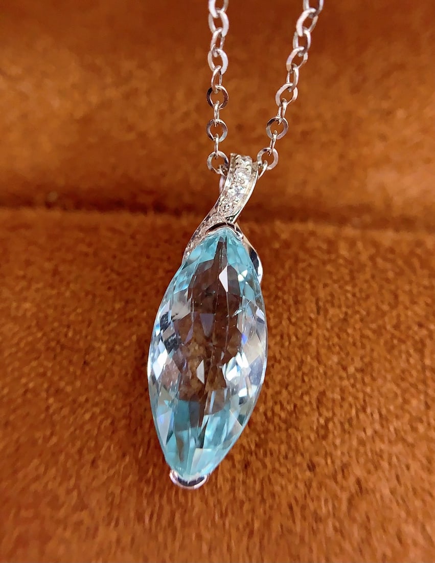 18K Gold Natural Aquamarine Pendant with Diamonds, 3.2ct, 1.11g (Chain Not Included) - 4