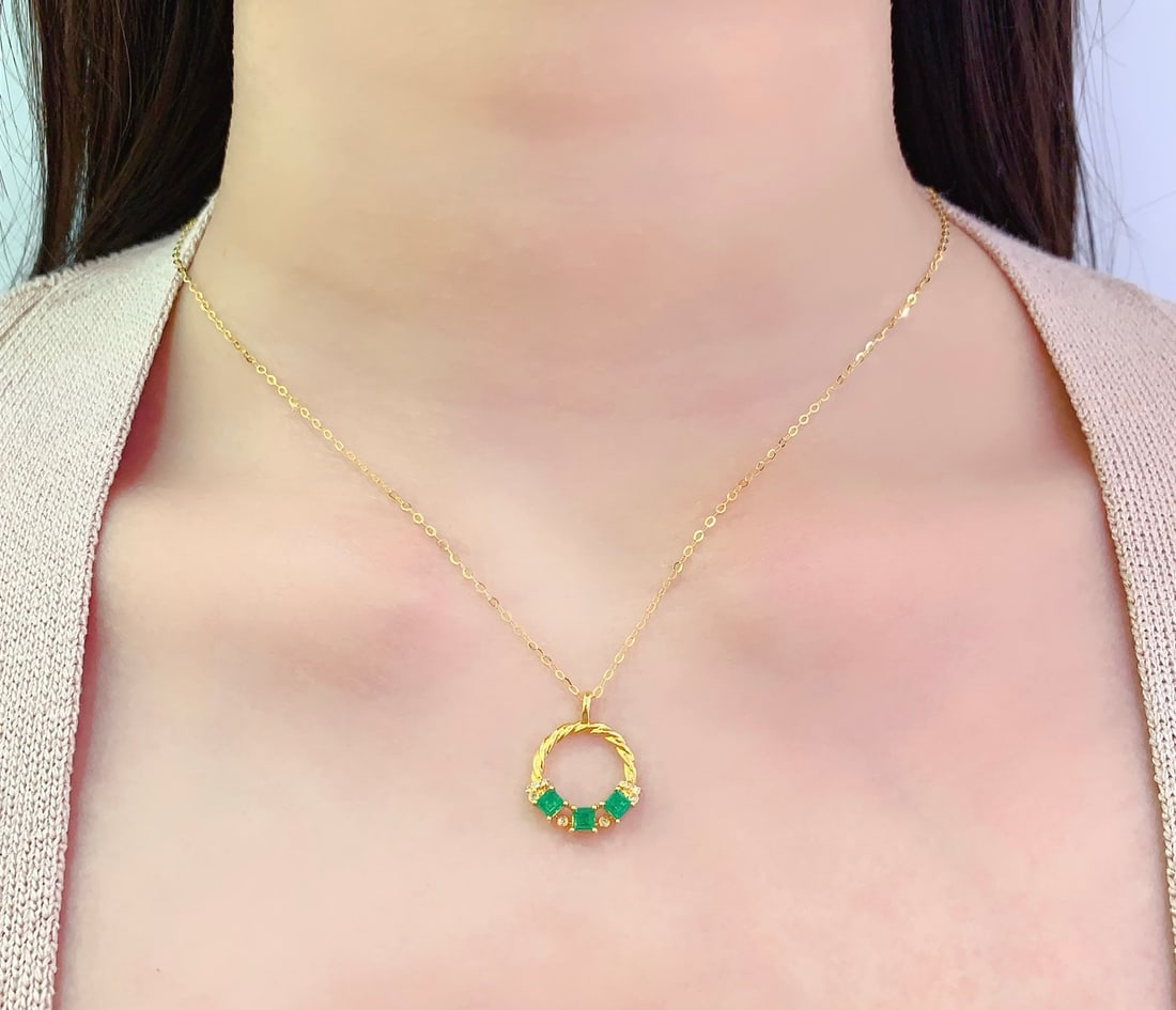 18K Gold Natural Emerald Pendant with Diamonds, 0.8ct, 1.99g - 6