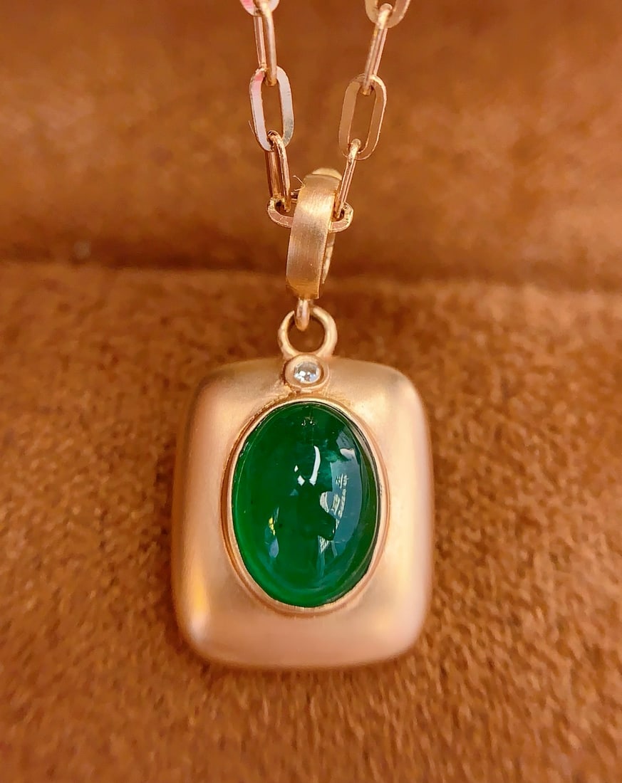 18K Gold Natural Emerald Pendant with Diamond, 1ct, 1.14g (Bail Not Included) (1 of 6)