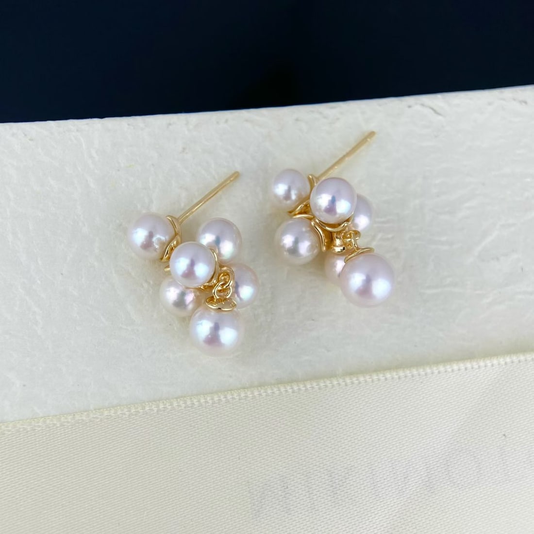 Sterling Silver Grapevine Freshwater Pearl Stud Earrings, 5-7mm - 3