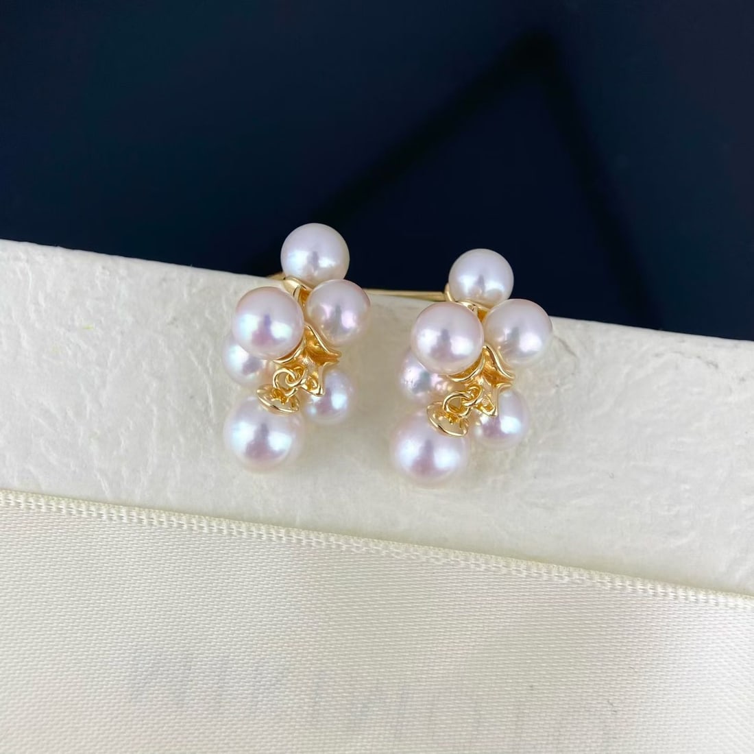 Sterling Silver Grapevine Freshwater Pearl Stud Earrings, 5-7mm - 4