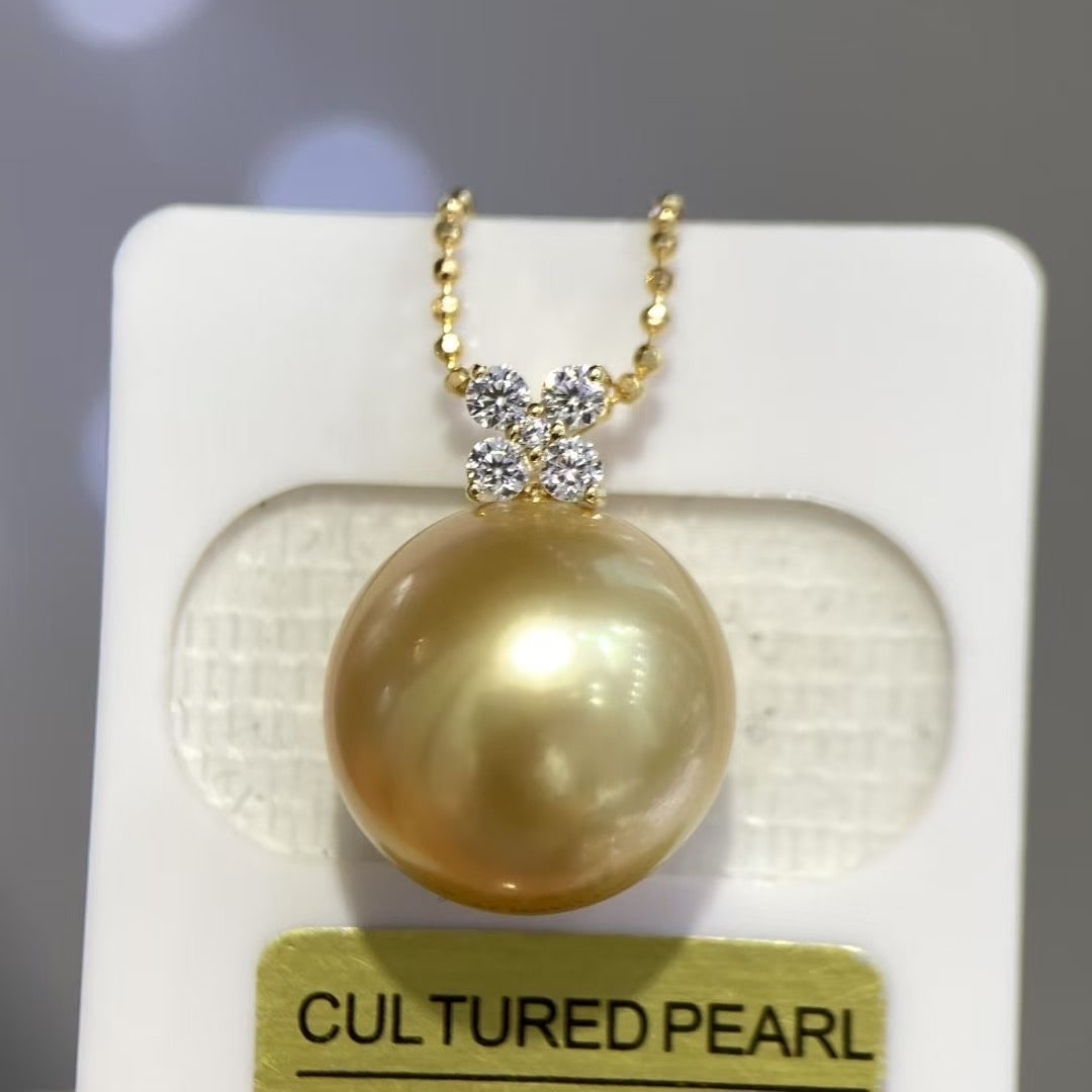 18K Gold Four-Leaf Clover Pendant with 12-13mm Natural South Sea Golden Pearl - 4