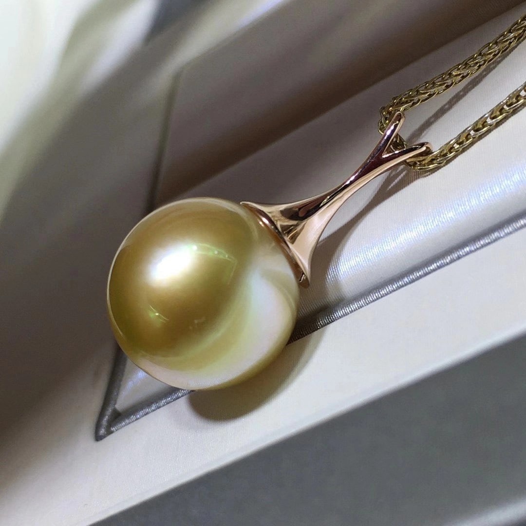 18K Gold Pendant with 12-13mm Natural South Sea Golden Pearl, Includes Silver Chain - 6