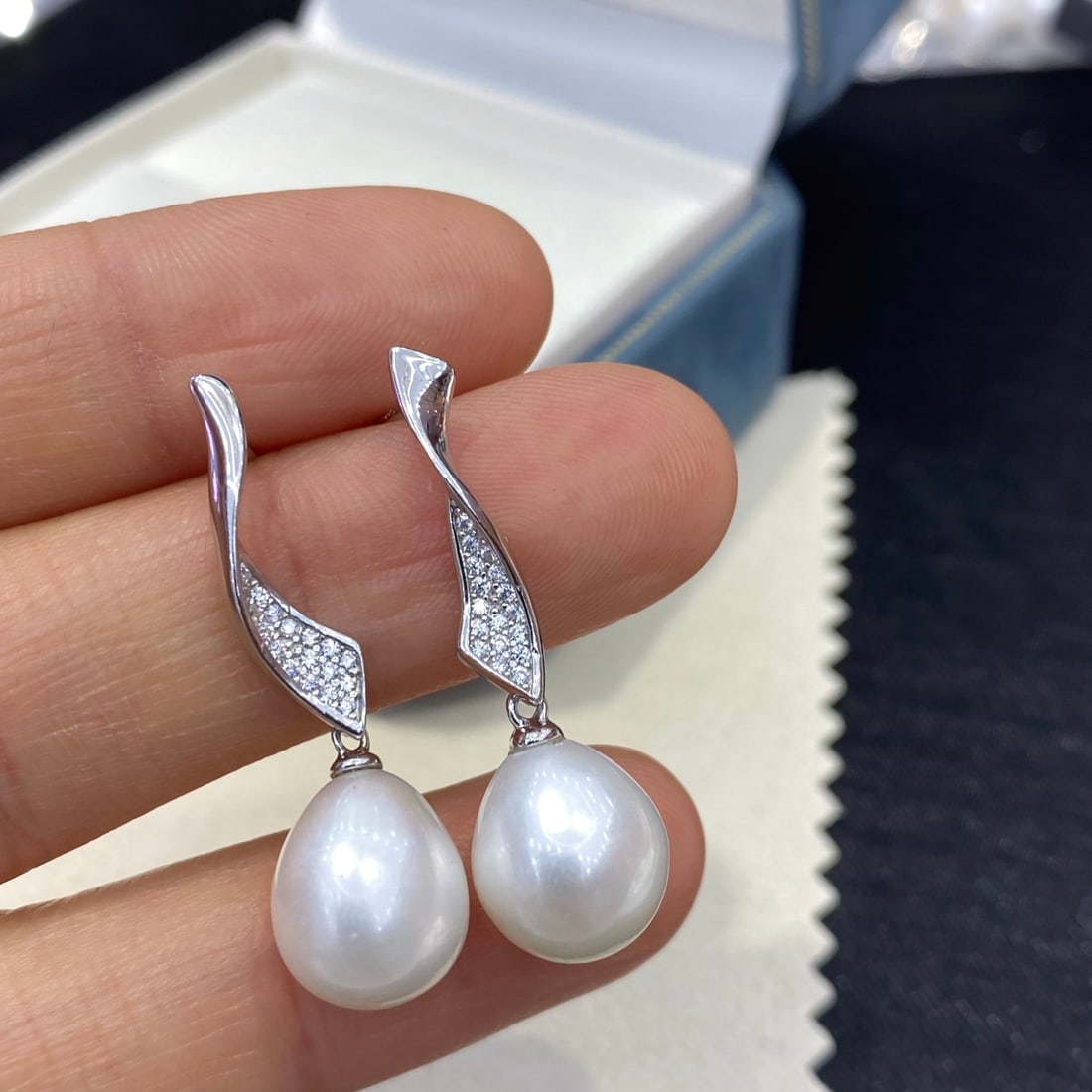 S925 Sterling Silver Earrings with 9-10mm Natural Freshwater Teardrop Pearls (1 of 2)