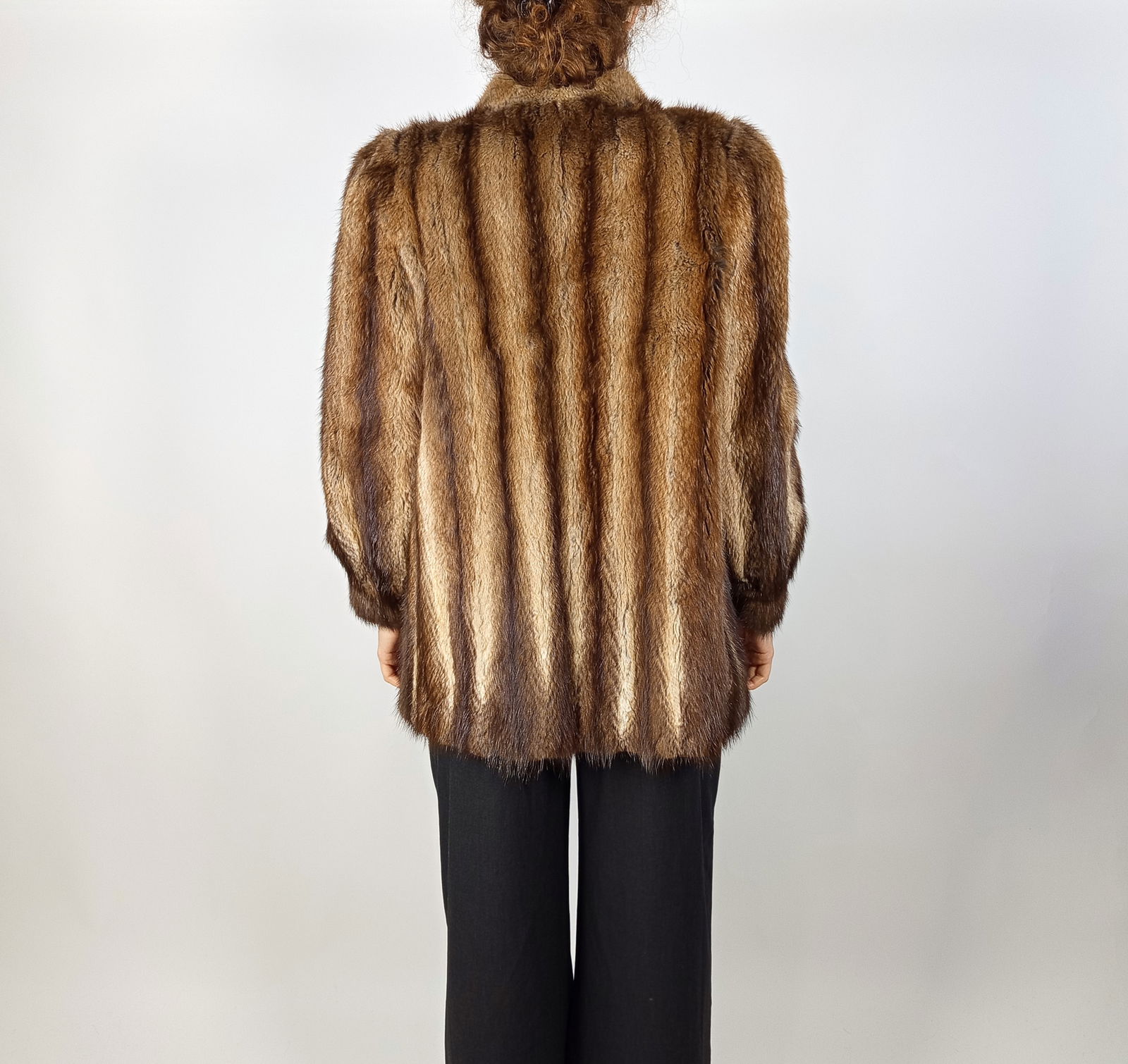 BISAM FUR JACKET EU: L - US:16 - 10