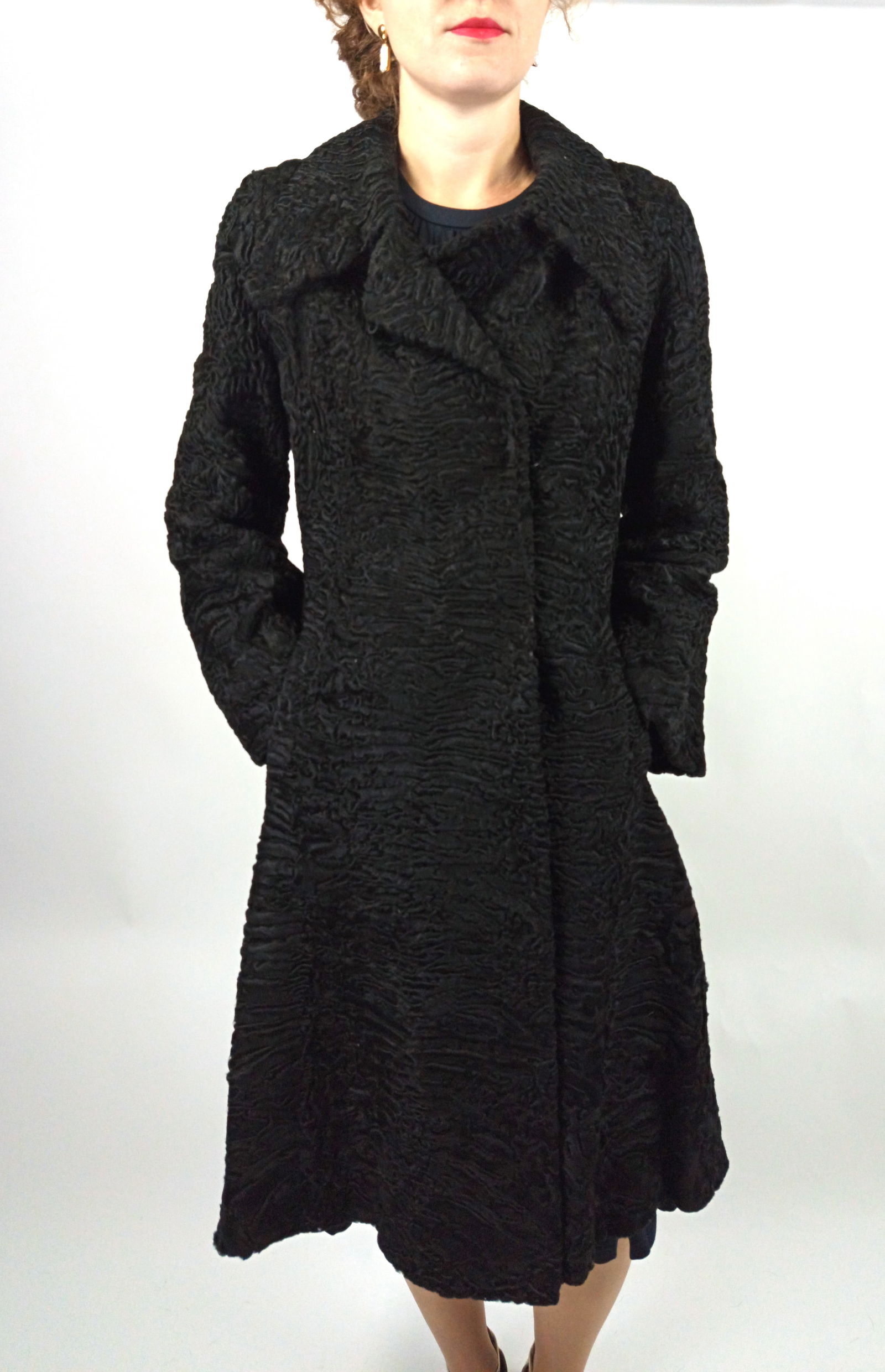 BLACK PERSIAN LAMB FUR COAT EU: S ; US: 8 - 10