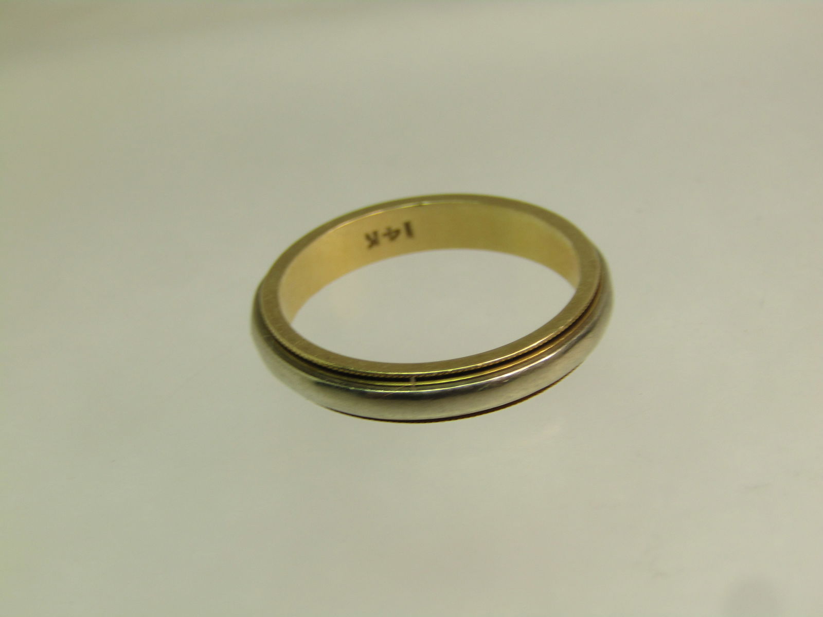 Vintage 14kt Two-Tone Wedding Band, Sz. 6.25. 1940's-1950's - 5
