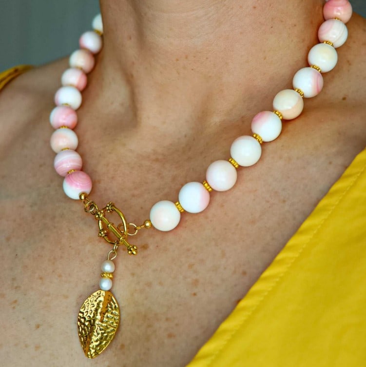 Queen Conch & Gold Beaded Statement Necklace – Handmade by Alexis Cintron - 4