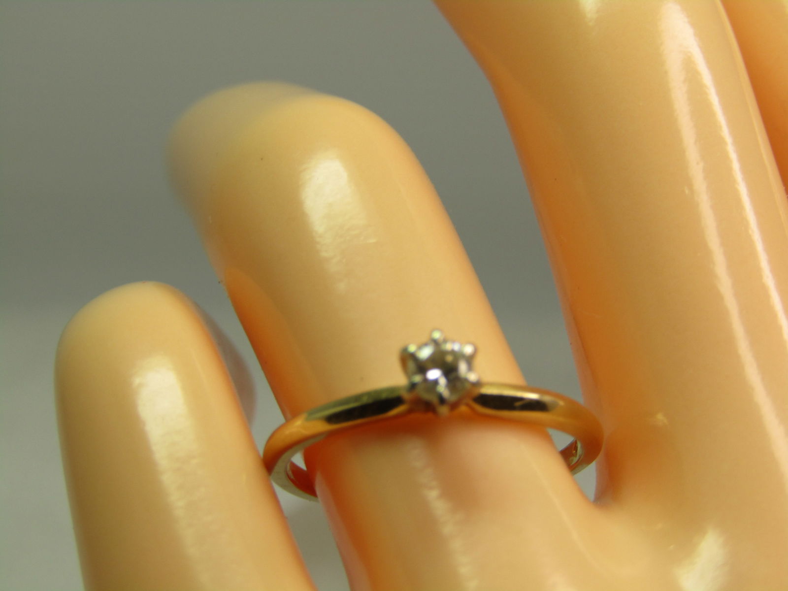 Vintage 14kt Diamond Engagement Ring. .20 ctw, Solitaire, Sz. 7, Signed Baumf, 1960's-1980's - 8