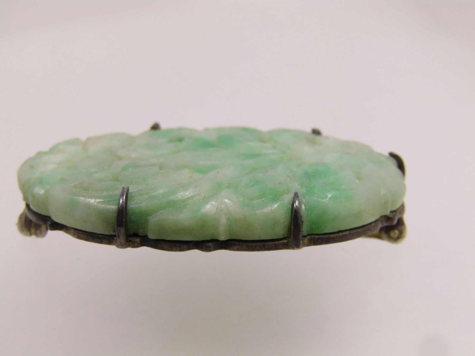 Antique Sterling Carved Jade Floral Brooch, 1920's - 4