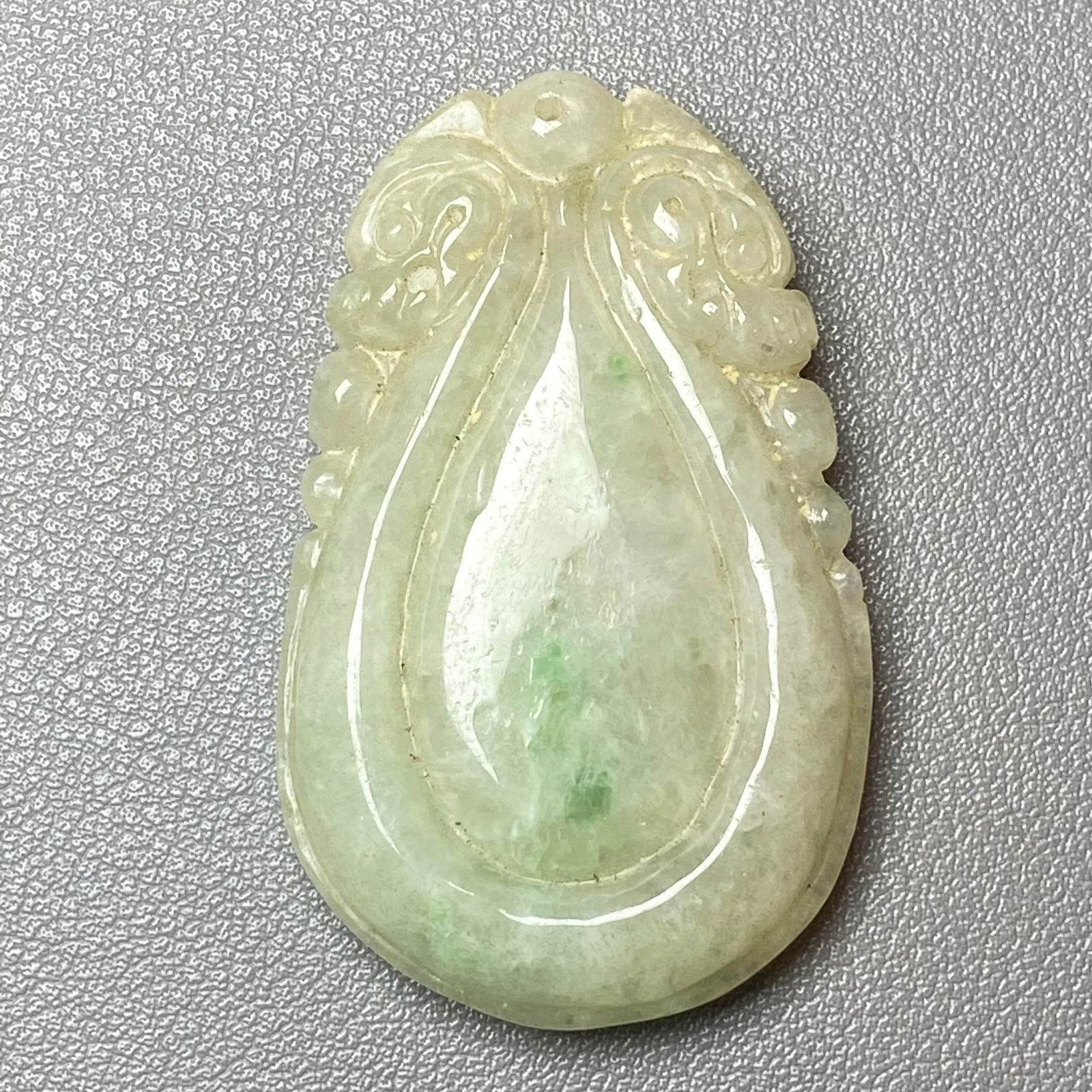Antique Chinese Large Apple Green Jadeite Jade caved Water drop-shaped Ruyi Amulet (1 of 12)