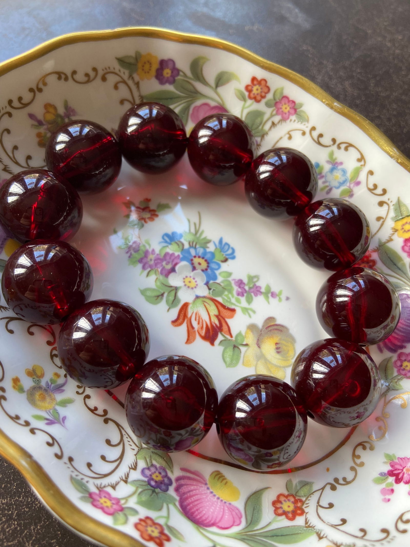 20mm Vintage Cherry Amber-like Beads Elastic Bracelet - 4