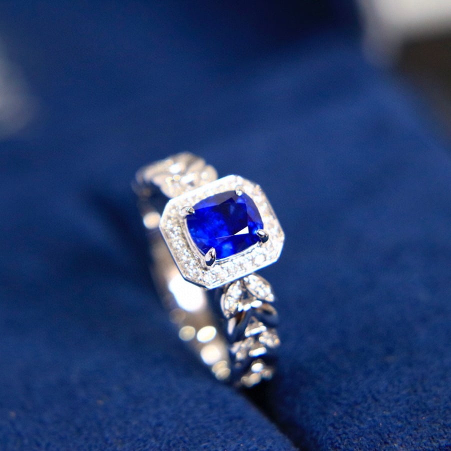 14K GOLD 1.37 CTW NATURAL SAPPHIRE & DIAMOND RING - 4