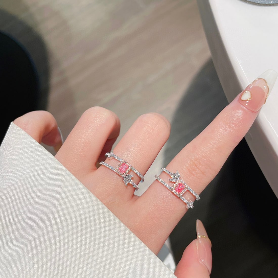 14K GOLD 0.49 CTW NATURAL PINK DIAMOND & DIAMOND RING - 6