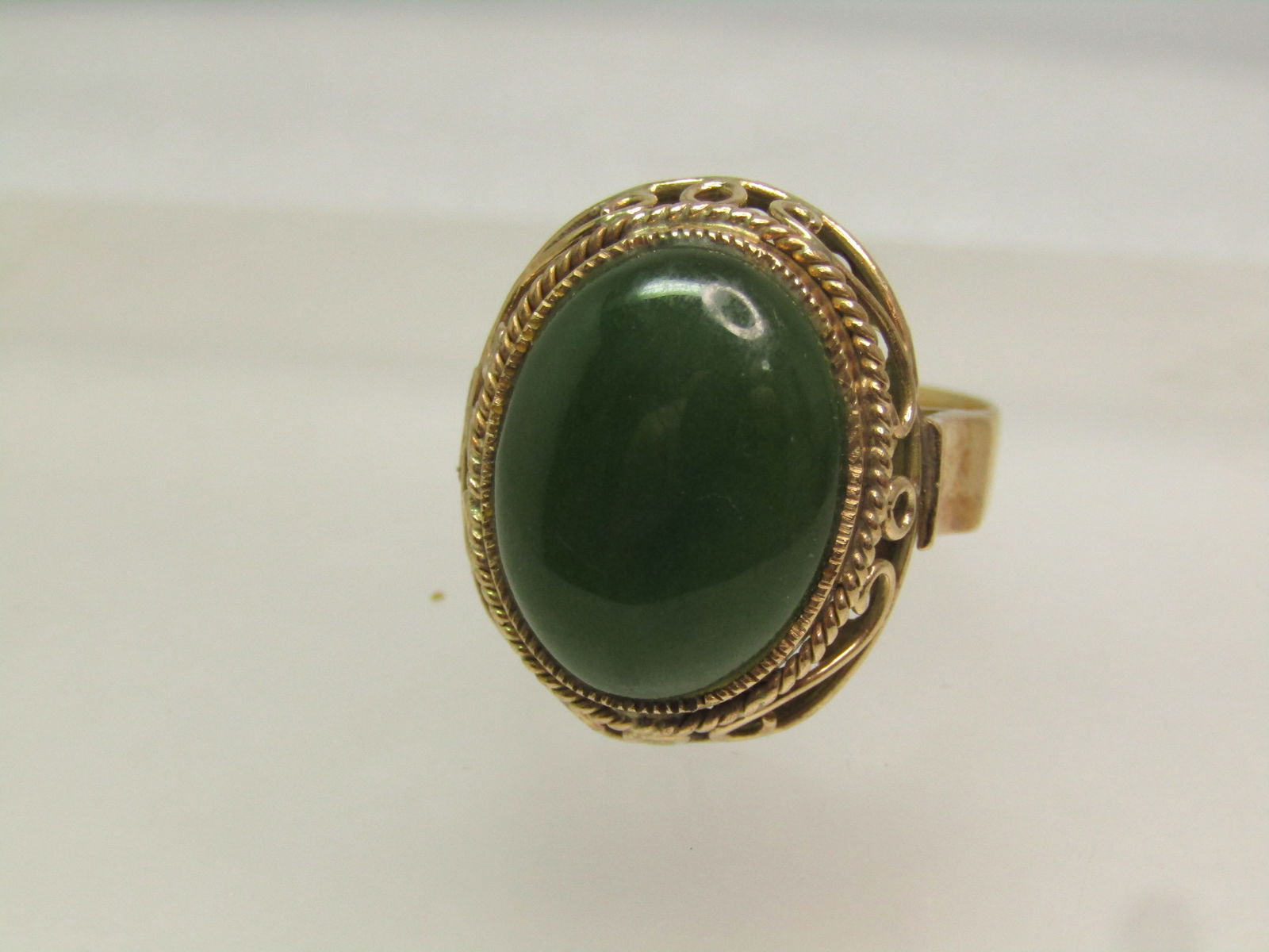 Vintage 14kt Nephrite/Jade Ring, Sz. 7.75, Wide Band, 1940's-1960's - 5
