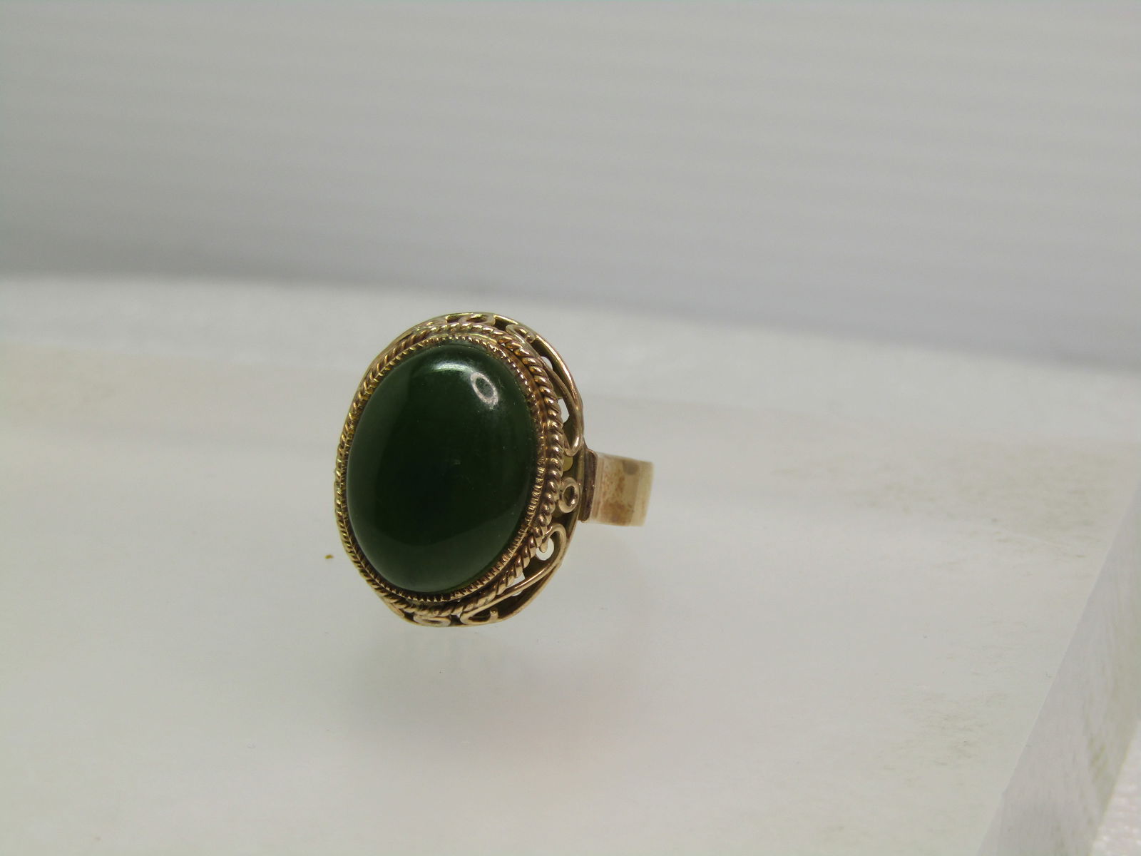 Vintage 14kt Nephrite/Jade Ring, Sz. 7.75, Wide Band, 1940's-1960's - 6